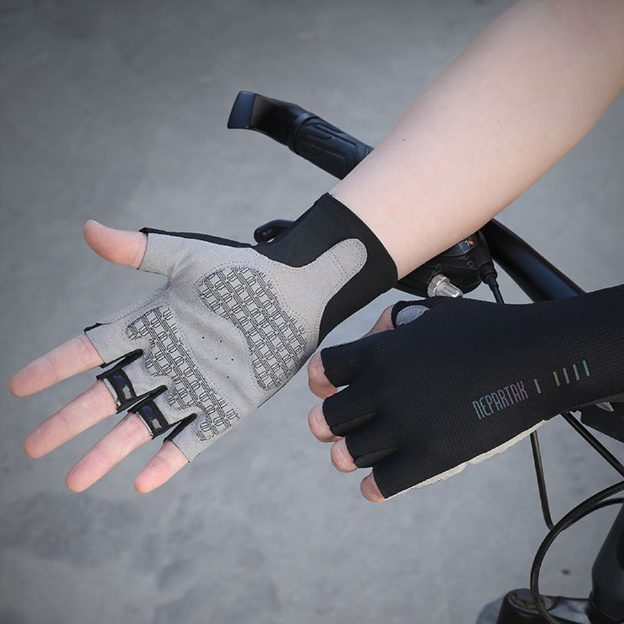 New Team cycling Gloves Half F - Name Sports Equipment 评论和价格